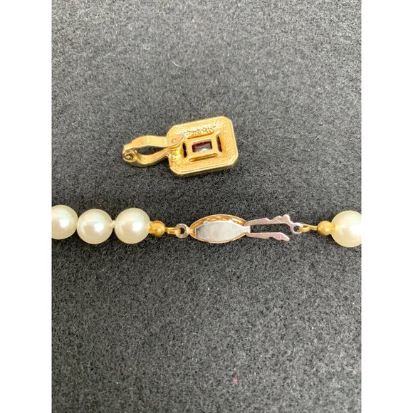 8mm Faux Pearl Necklace 18" with Red Pendant - Picture 6 of 6